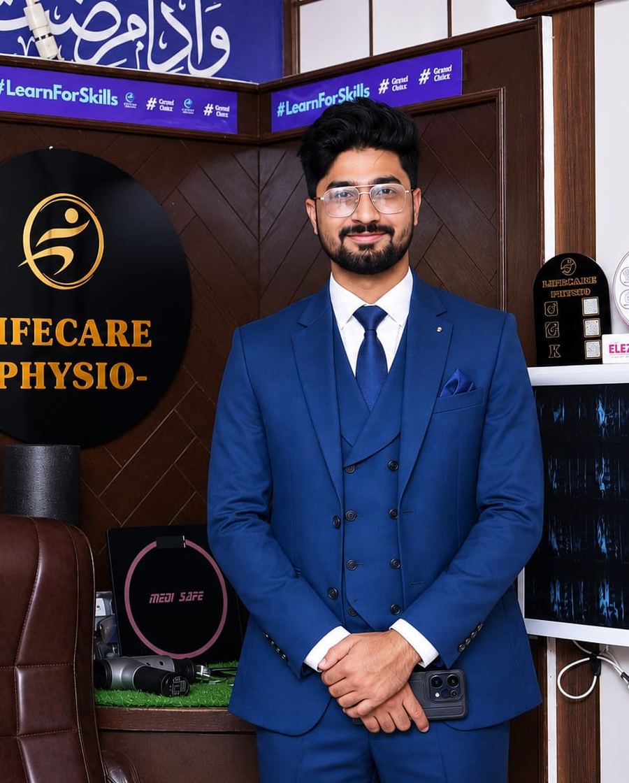 Dr Hafiz Muhammad Haris, physiotherapist at Life Care Physio